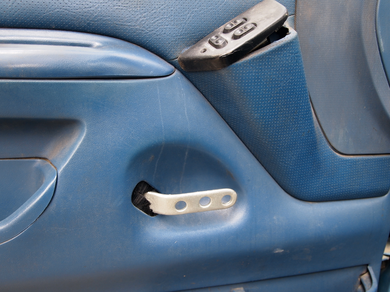 Illustration for article titled stupid ford door handles...something, something....